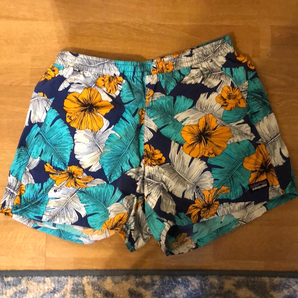 Patagonia Women’s baggies